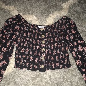 Off the shoulder, long sleeve, crop top